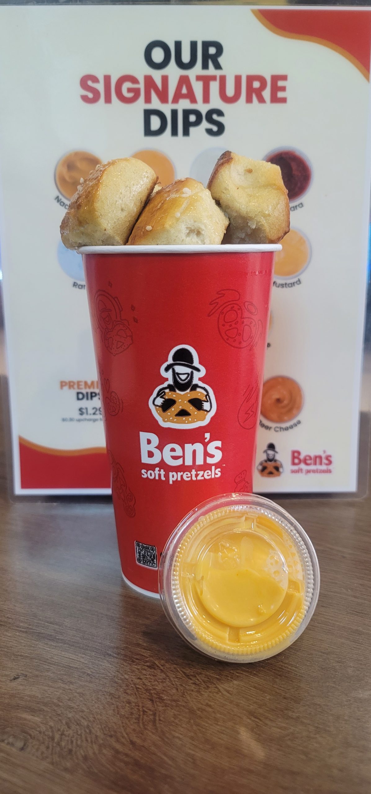 Bites + dip icon